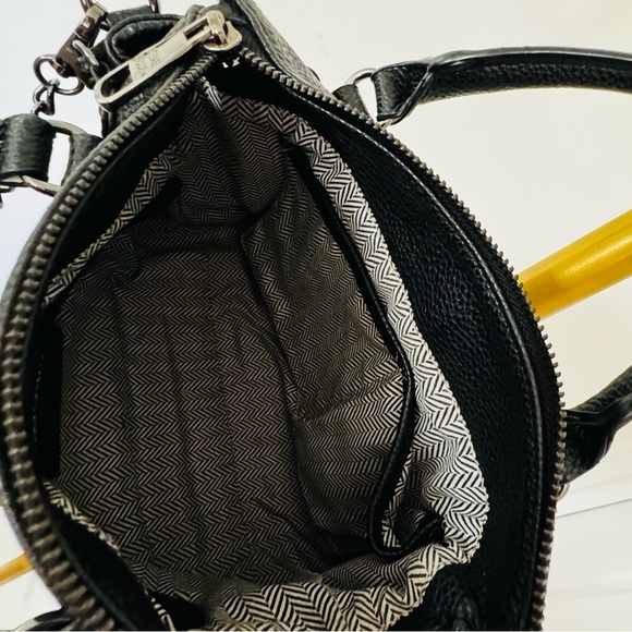 Y2K Vegan Leather Bag Detachable Crossbody Strap Black Minimalist Preppy Classic - Picture 9 of 11